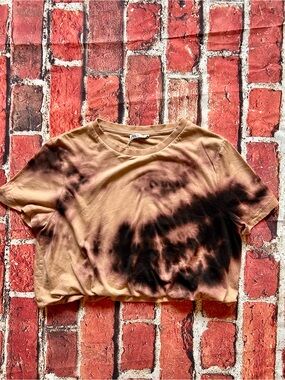 NWT Zara Tan and Black Tie-Dye Crop Top